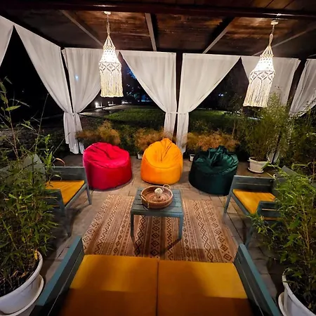 Pinea Mare Villa Golem (Tirana)