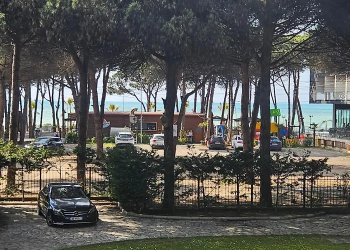 Βίλα Pinea Mare *